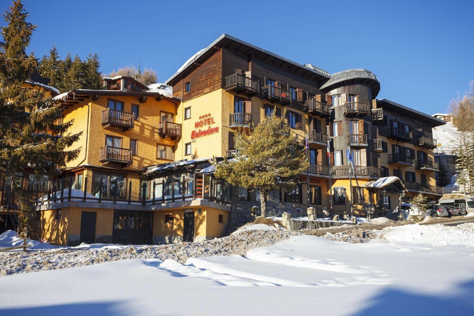 Hotel Belvedere Sestriere Buitenkant foto